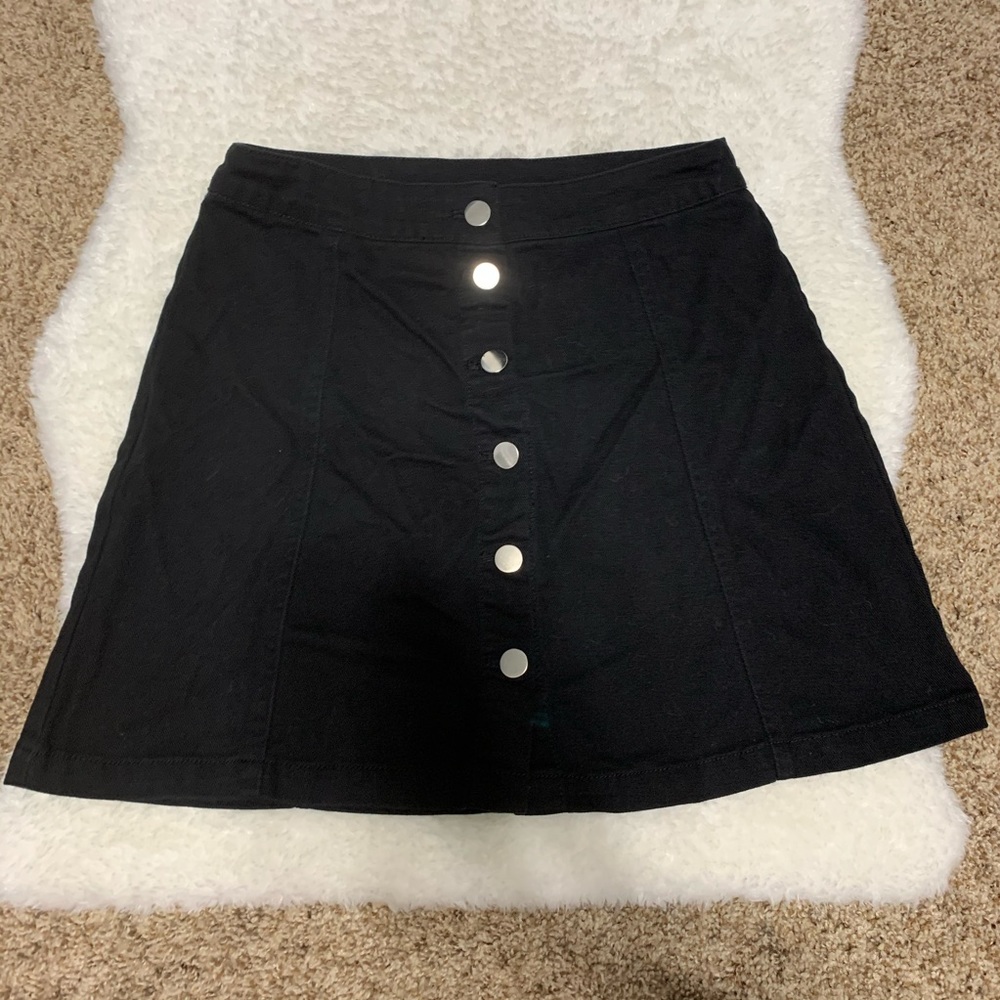 H&M divided button denim skirt